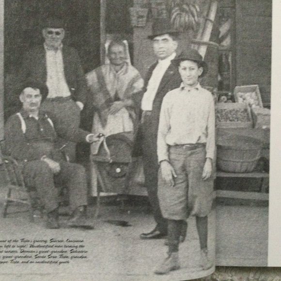 Sicilian ITALIAN Cookbook First Edition - Picture 7 of 14